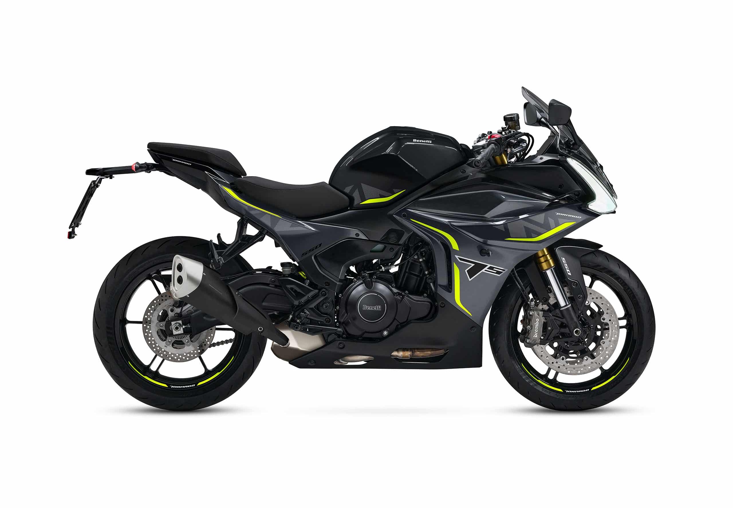 Voici la moto sportive de Benelli, la Tornado 550 de couleur Noire et grise avec sa finition Jaune.